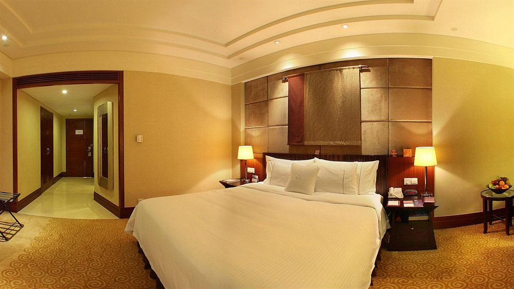 Sheraton Dongguan Hotel Zewnętrze zdjęcie
